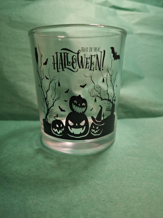 7 Oz Limited Edition Halloween candles!!